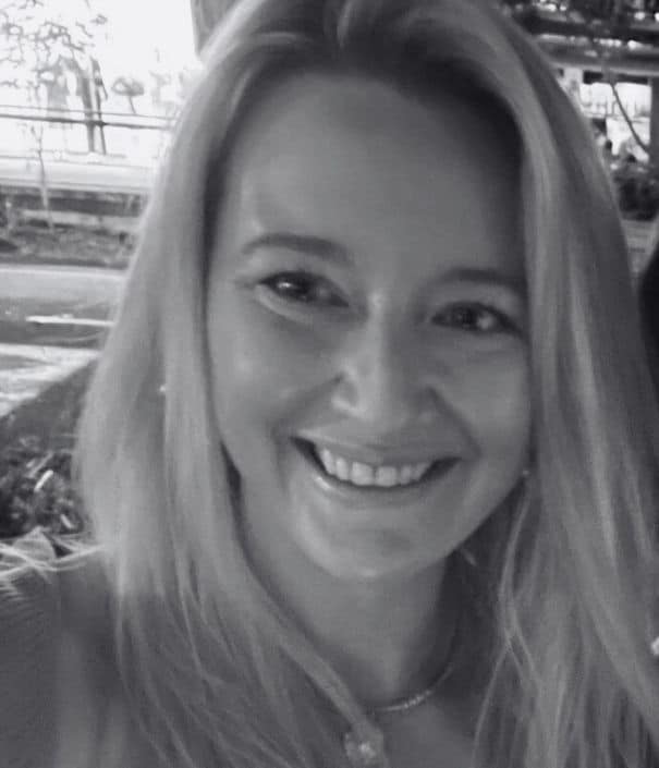 Britanny Shadbolt headshot